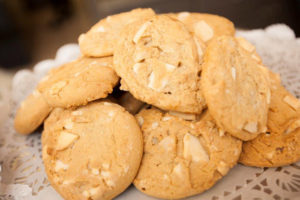 Macadamia Cookies